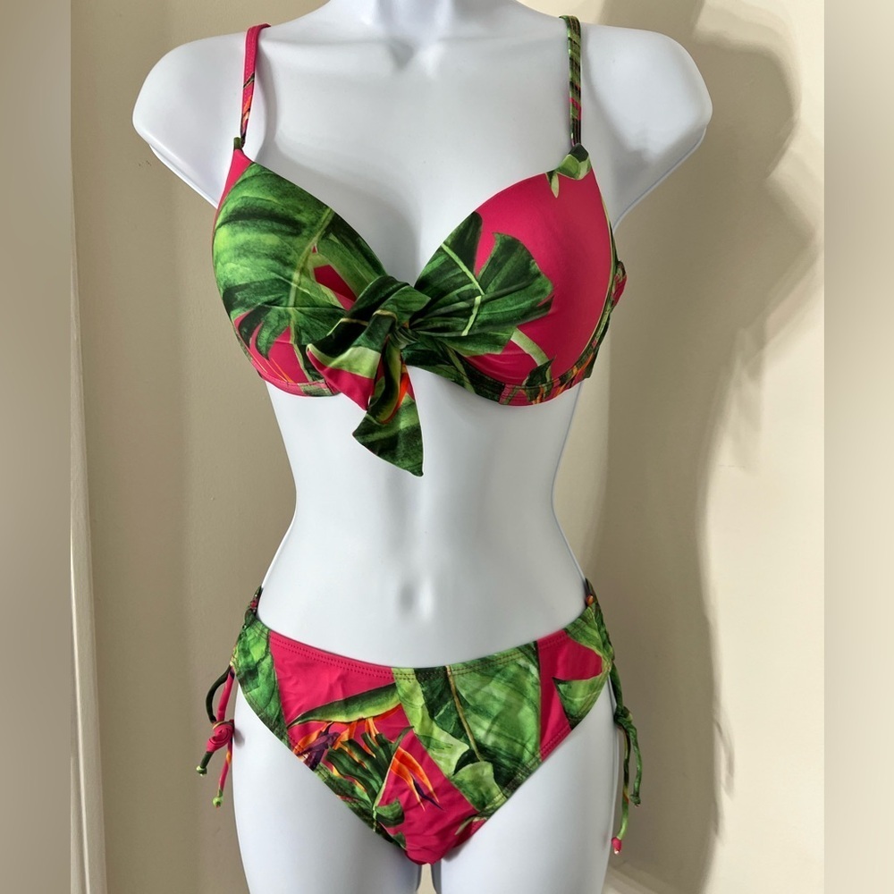 Tropical Print Push Up Bikini Set